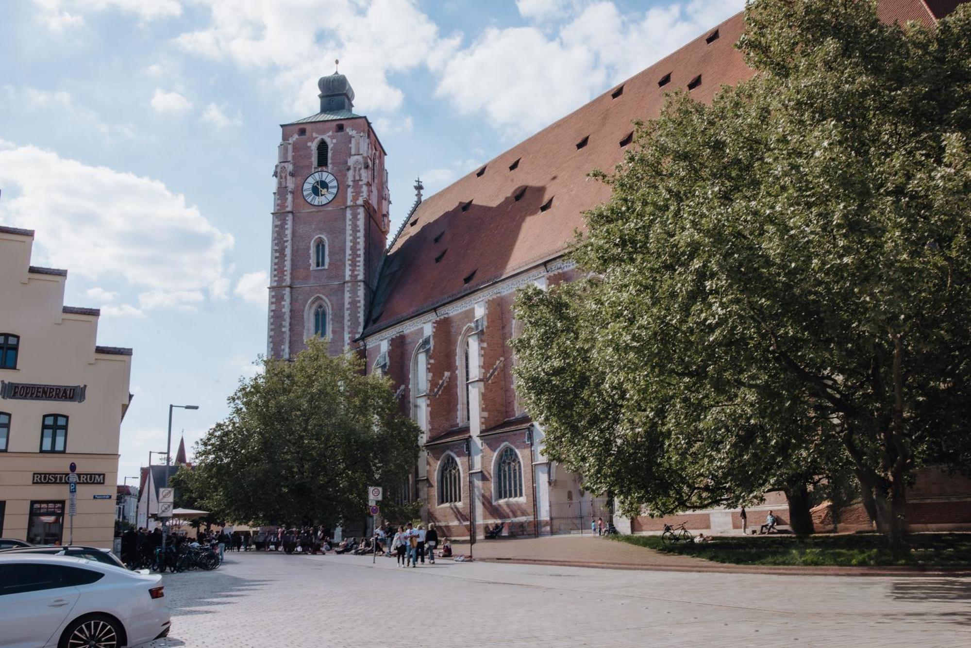 Lumen Homes - Altstadt-Studio Direkt Im Zentrum, Kueche, Netflix, Oeffentlicher Parkplatz Ums Eck Ingolstadt Bagian luar foto
