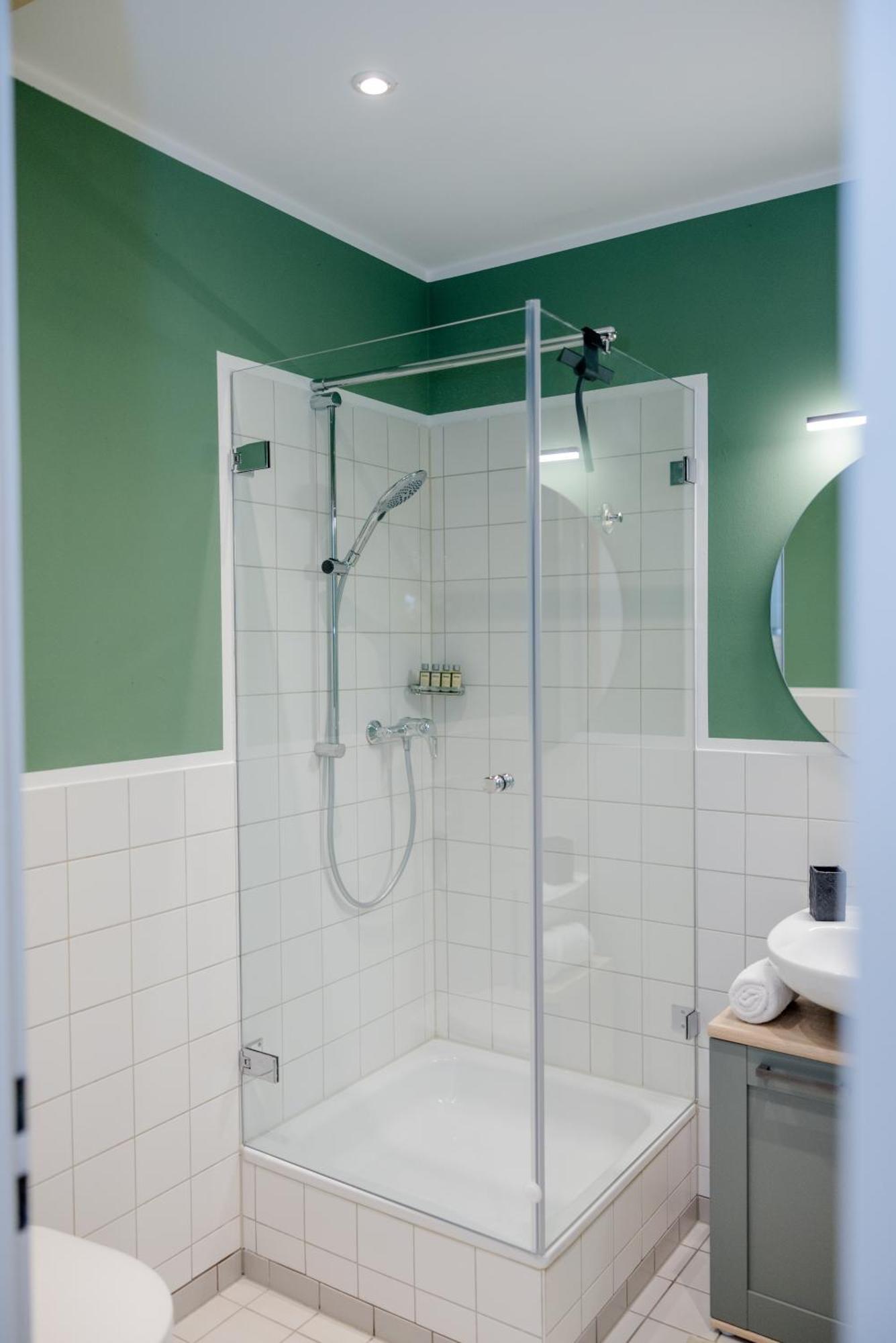 Lumen Homes - Altstadt-Studio Direkt Im Zentrum, Kueche, Netflix, Oeffentlicher Parkplatz Ums Eck Ingolstadt Bagian luar foto