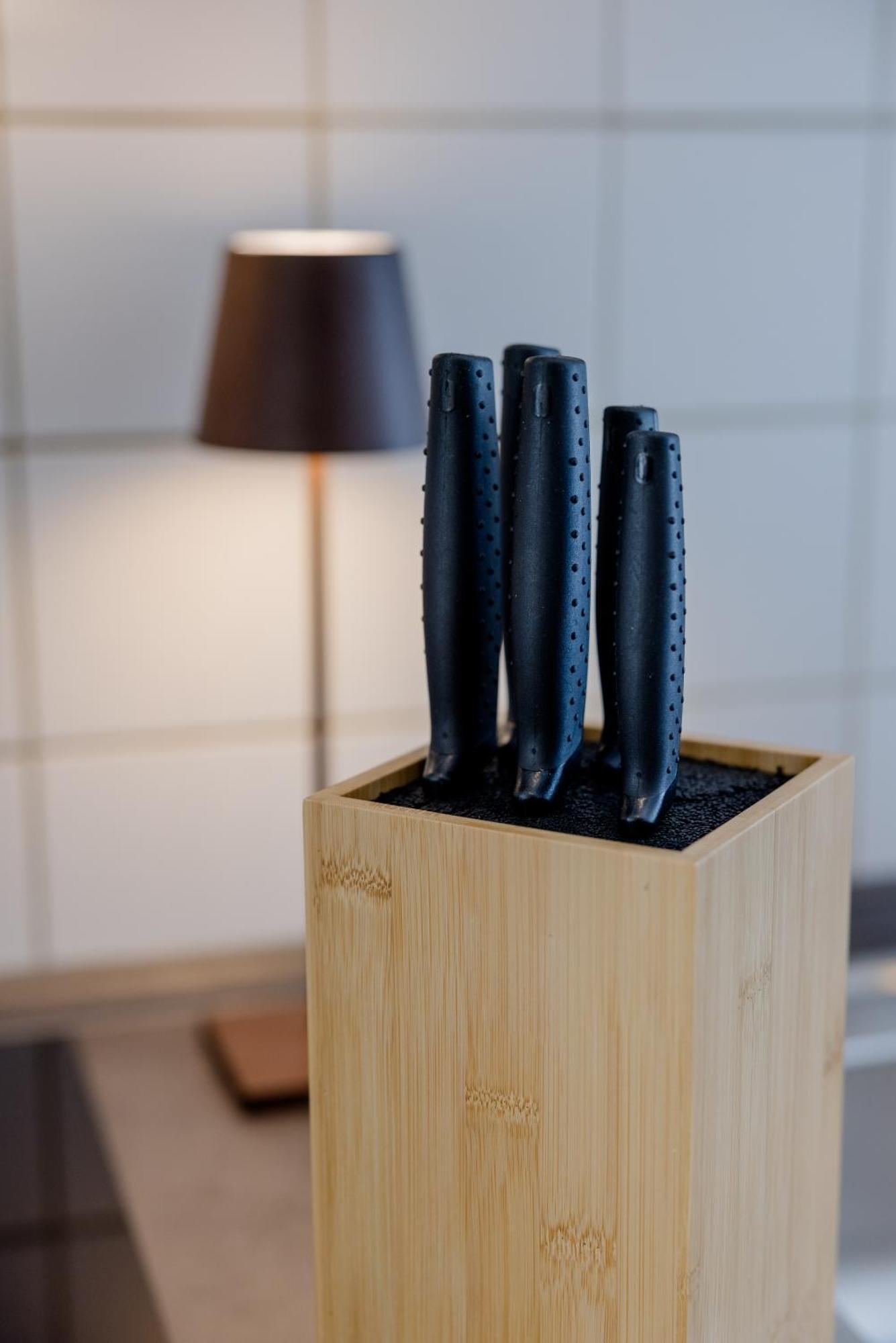 Lumen Homes - Altstadt-Studio Direkt Im Zentrum, Kueche, Netflix, Oeffentlicher Parkplatz Ums Eck Ingolstadt Bagian luar foto